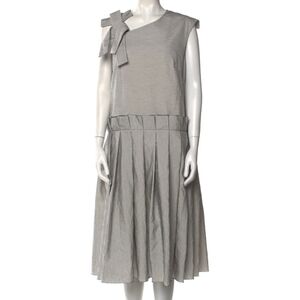 Roberts-Wood Mid Length Dress. Size M. NWT.